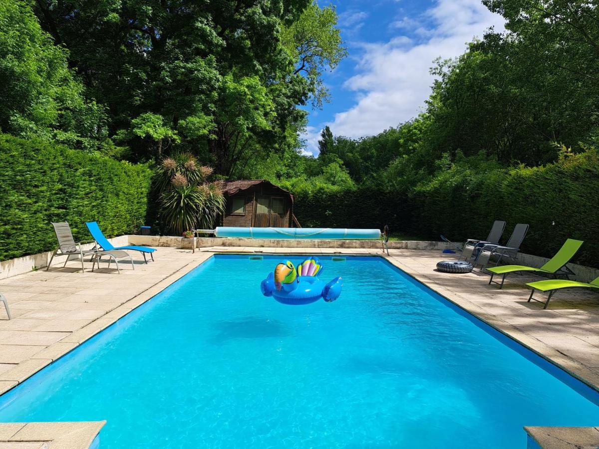 Le Moulin Etourneau - 3 Gites Avec 2 Piscines Champagnac  ภายนอก รูปภาพ