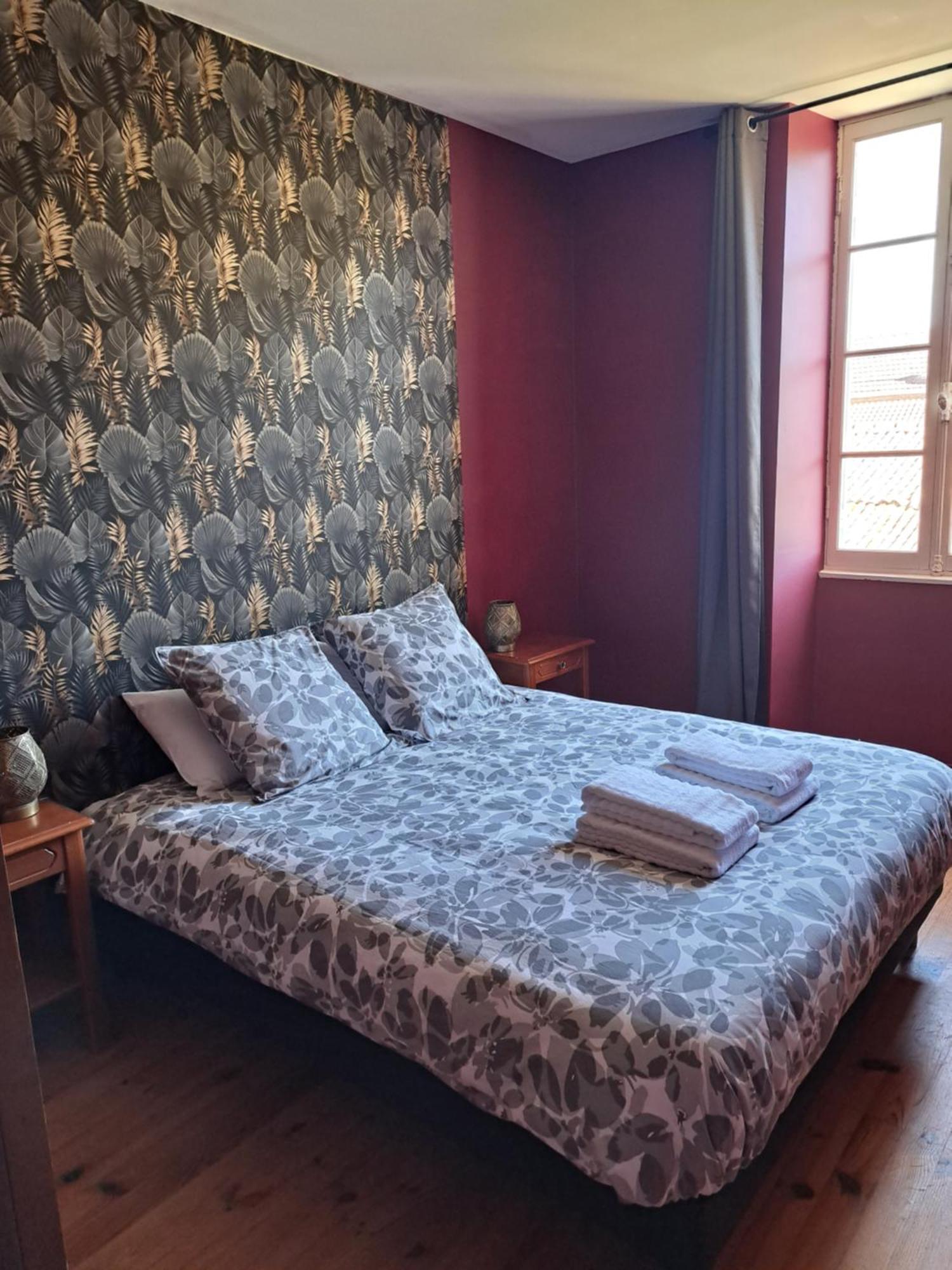 Le Moulin Etourneau - 3 Gites Avec 2 Piscines Champagnac  ภายนอก รูปภาพ