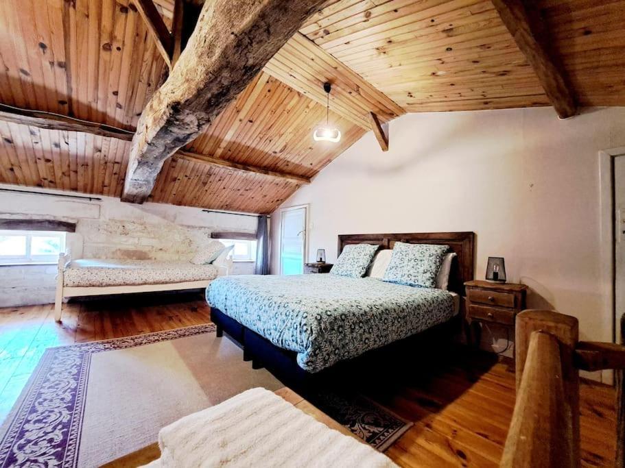 Le Moulin Etourneau - 3 Gites Avec 2 Piscines Champagnac  ภายนอก รูปภาพ